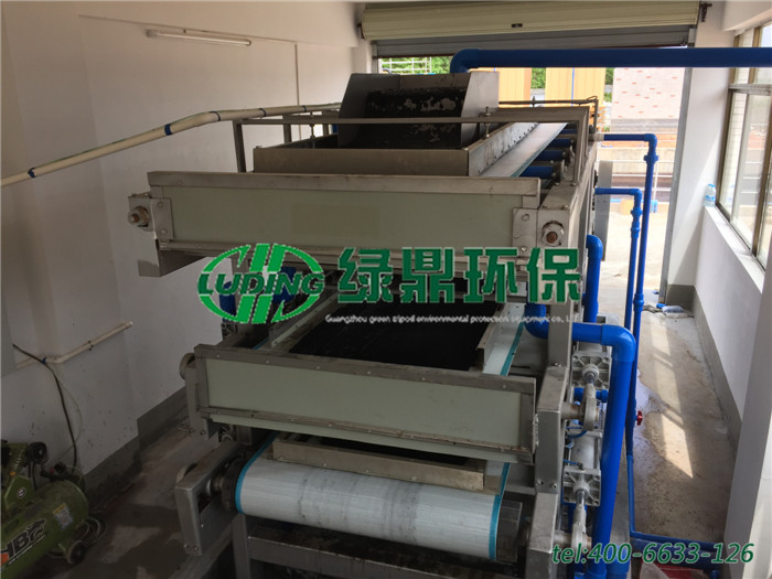 帶式壓濾機處理食品廠污泥泥漿案例 4