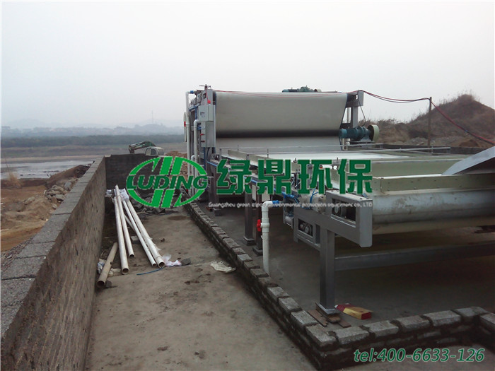 帶式壓濾機處理建筑泥漿案例 1