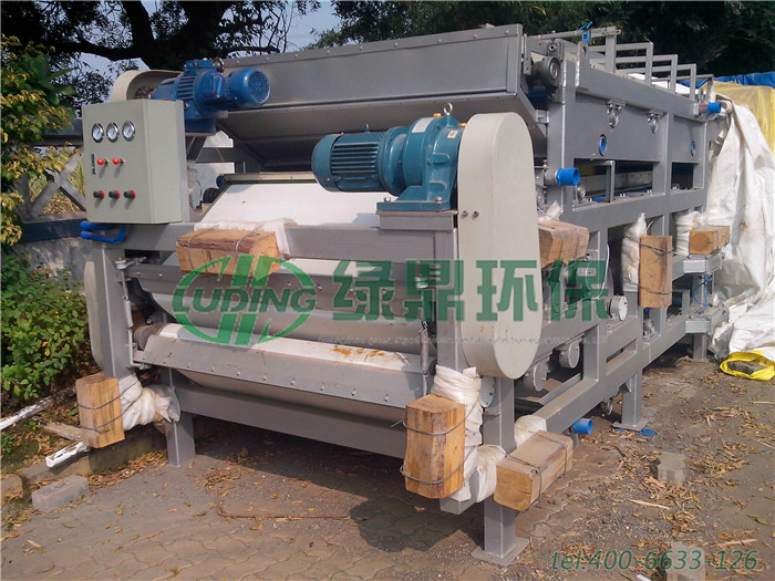 一臺用做處理生活污泥污水的帶式壓濾機價格多少？