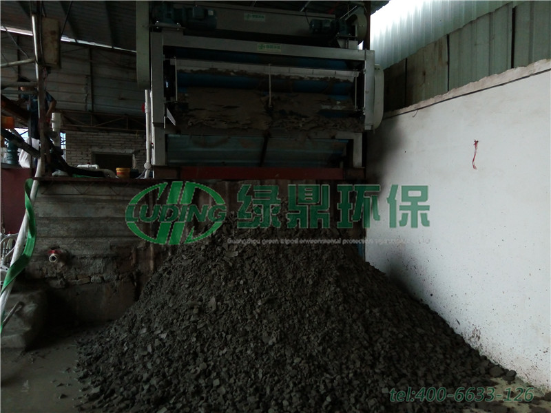 福建建筑污泥帶式壓濾機(jī)處理案例 7