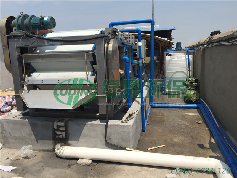 江西帶式壓濾機處理化工污泥泥漿案例 6